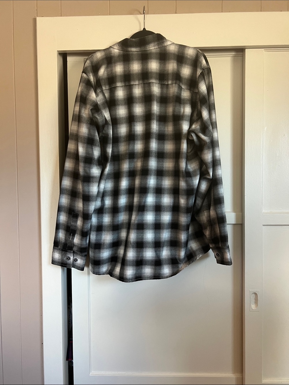 DIXXON Black and White Plaid Flannel Shirt - Picture 8 of 9
